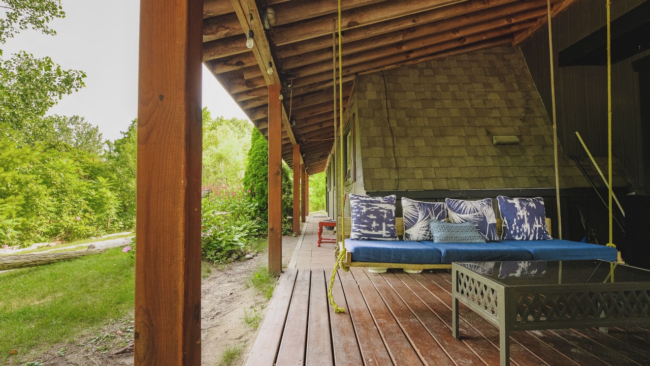 Photo of Patio Balcony in Port Franks
