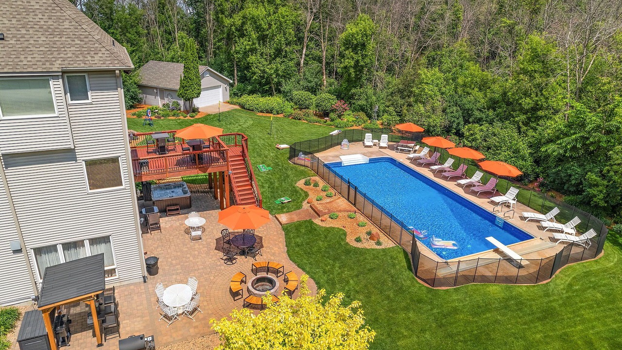 Photo of Outdoor in Lakeville
