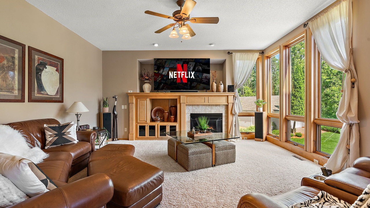 Photo of Livingroom in Lakeville