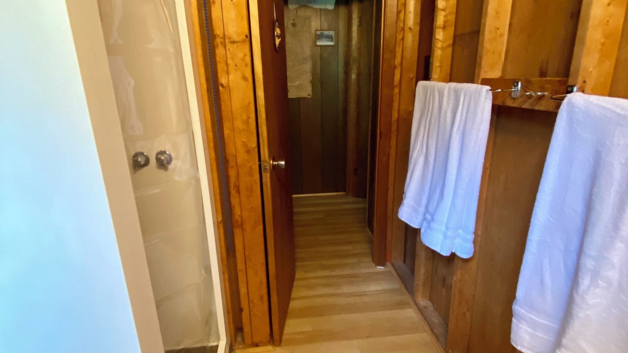 Photo of Bathroom in Gravenhurst