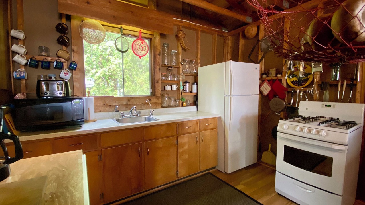 Photo of Kitchen in Gravenhurst