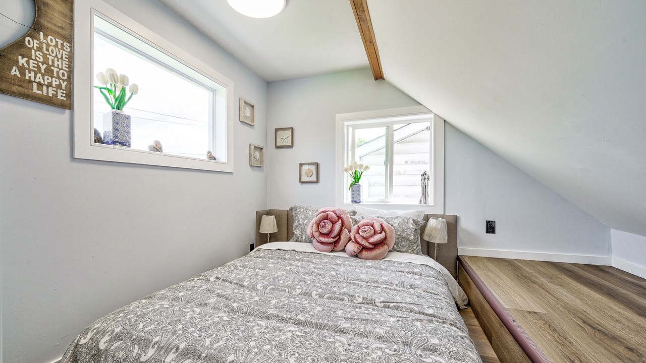 Photo of Bedroom in Gravenhurst