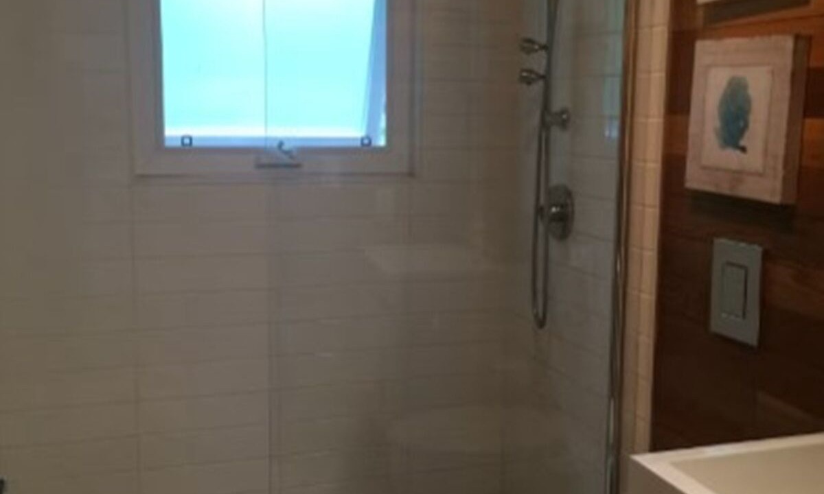 Photo of Bathroom in The Archipelago