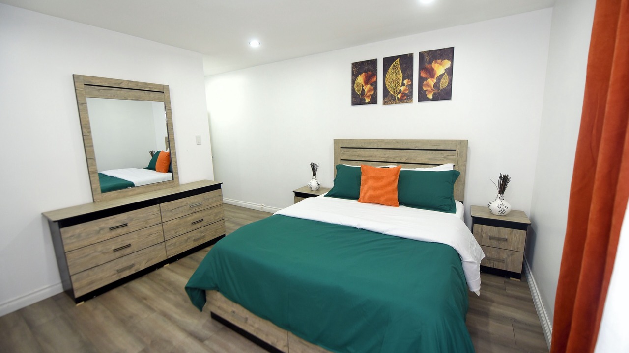 Photo of Bedroom in Inner Harbour
