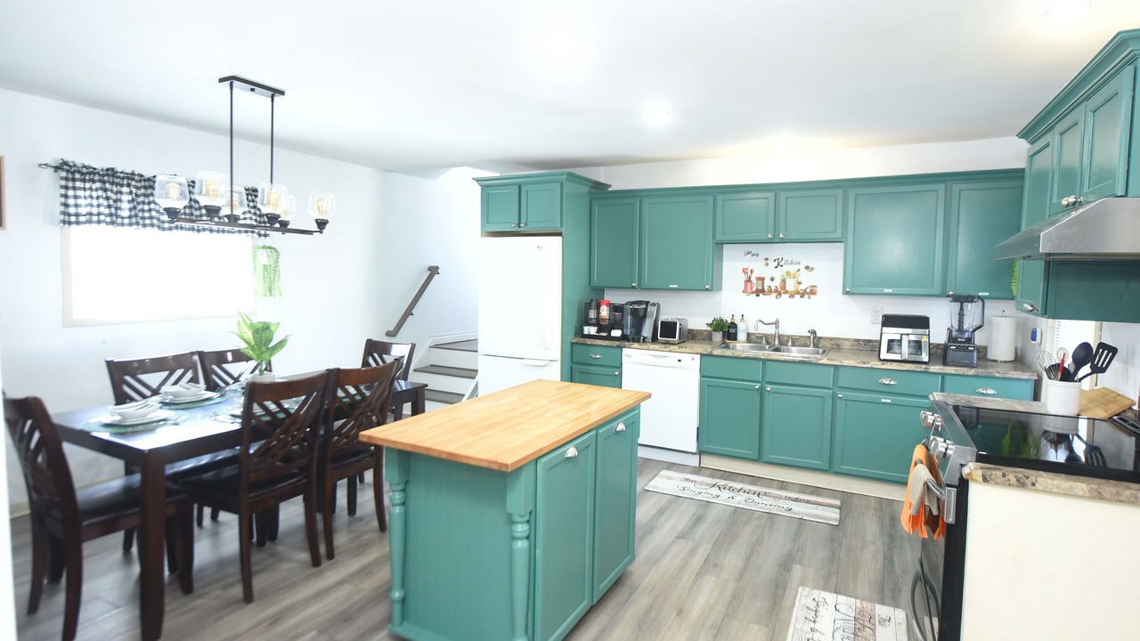 Photo of Kitchen in Inner Harbour