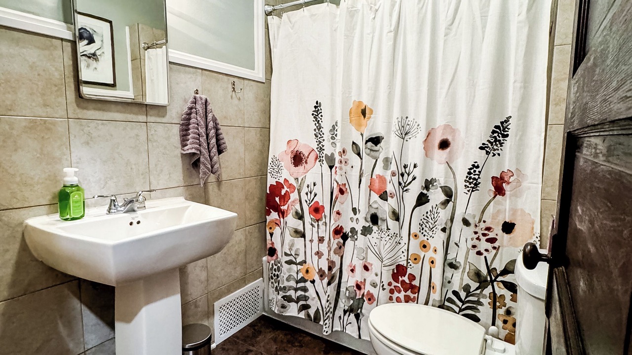 Photo of Bathroom in Detroit Lakes