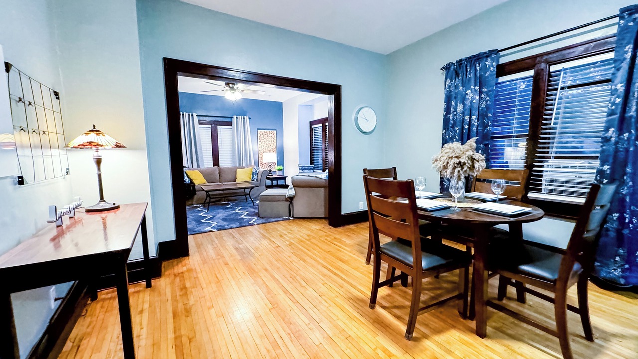Photo of Livingroom in Detroit Lakes