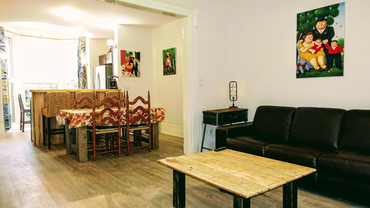 Photo of Livingroom in Kingston