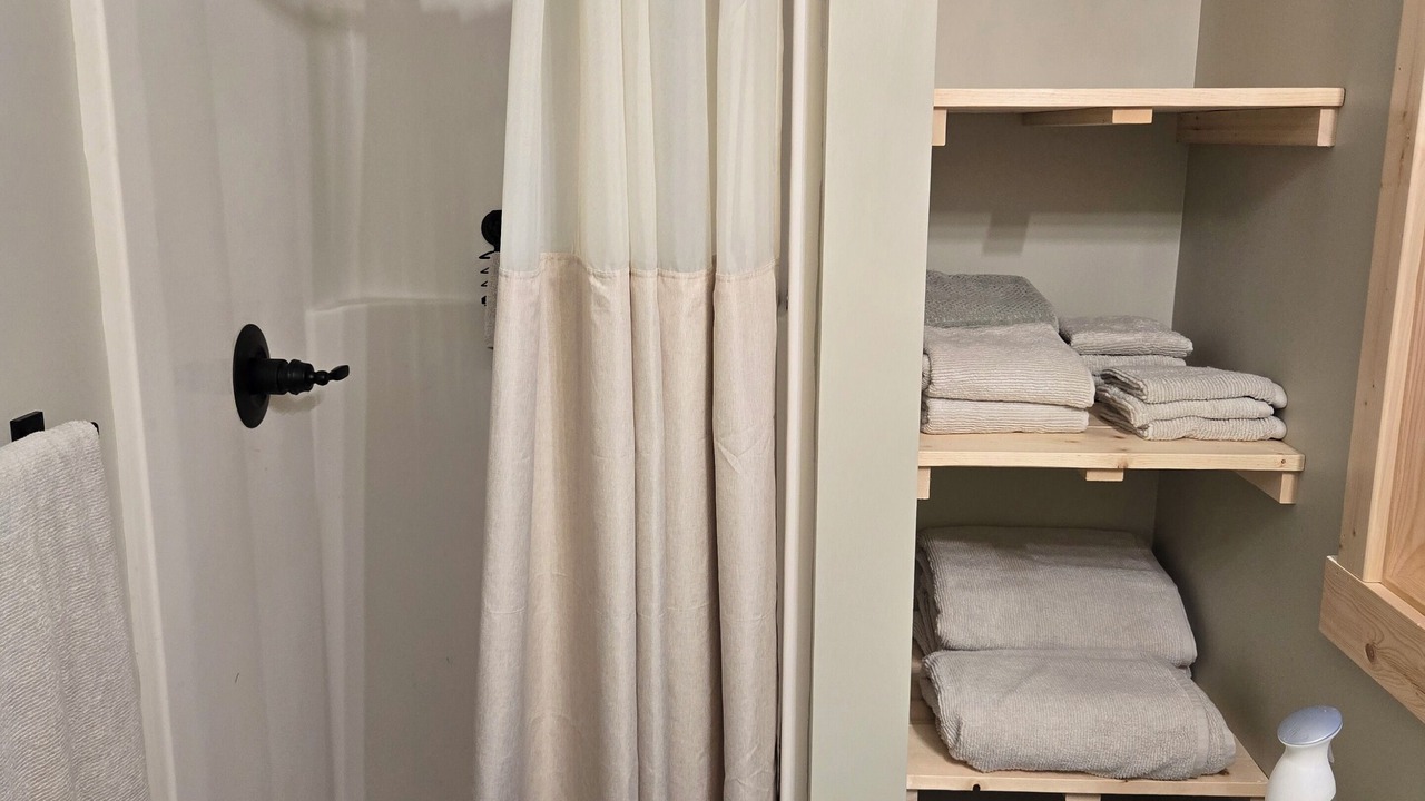 Photo of Bathroom in Longville