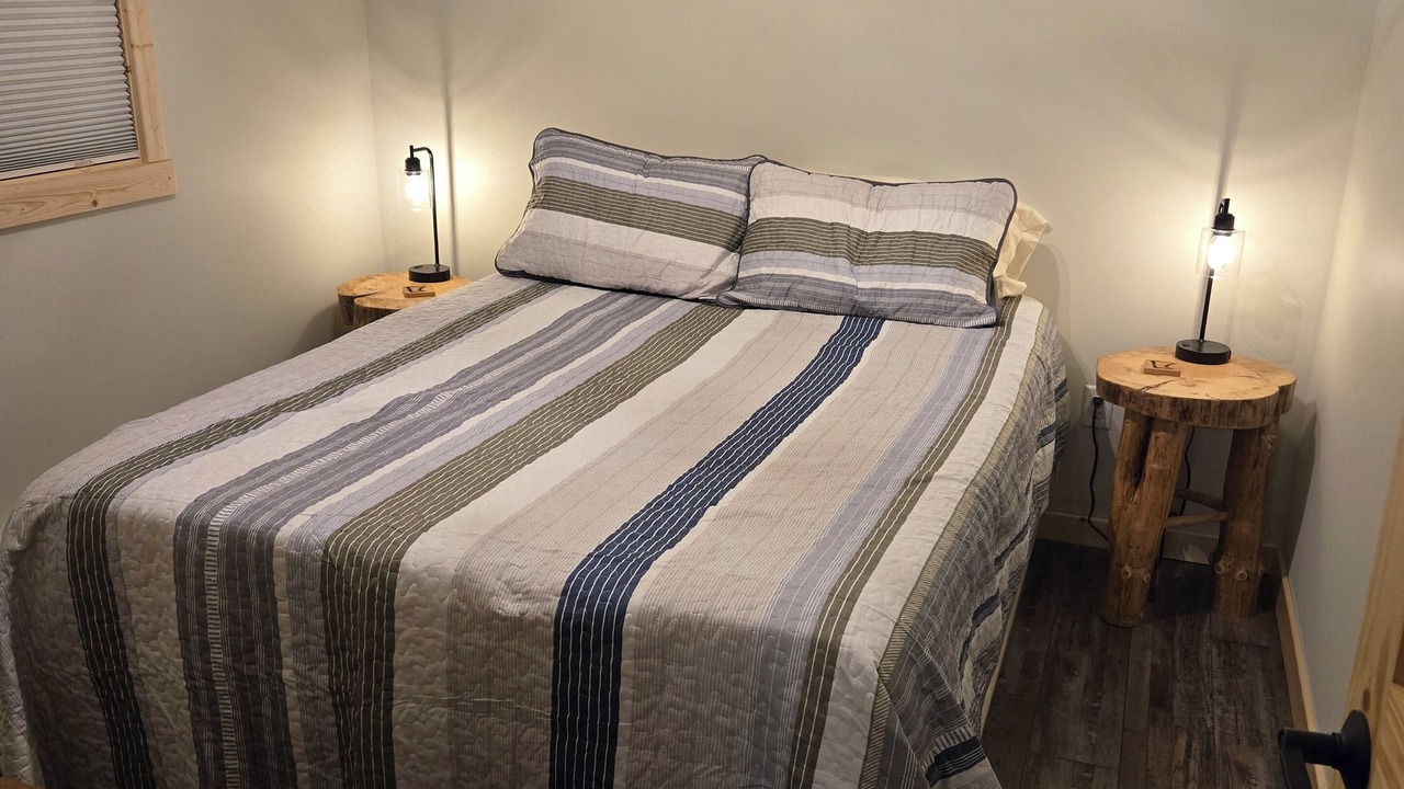 Photo of Bedroom in Longville