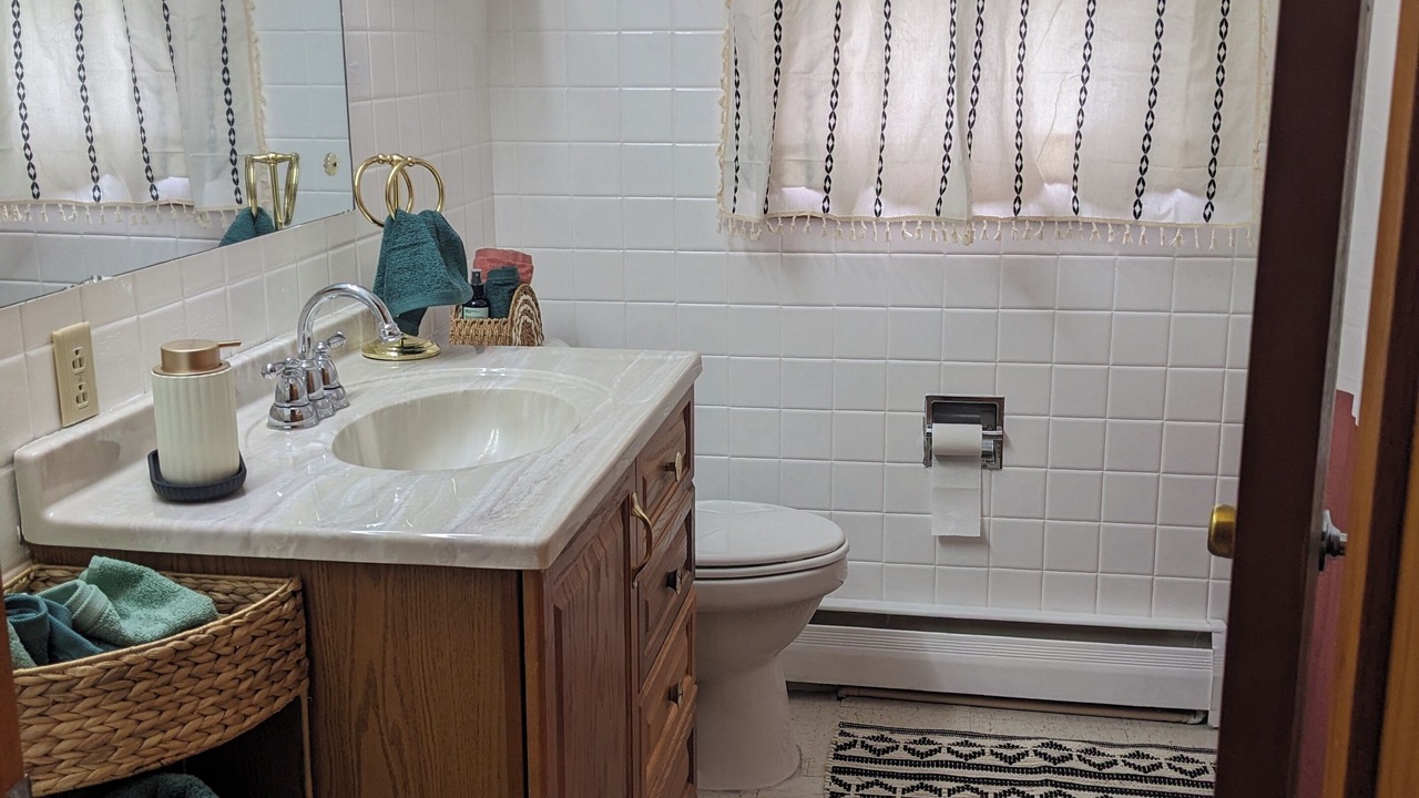 Photo of Bathroom in Willmar
