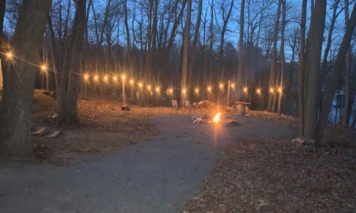 Photo of Outdoor in Emily