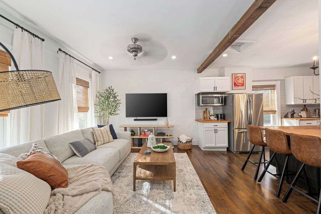 Photo of Livingroom in North London