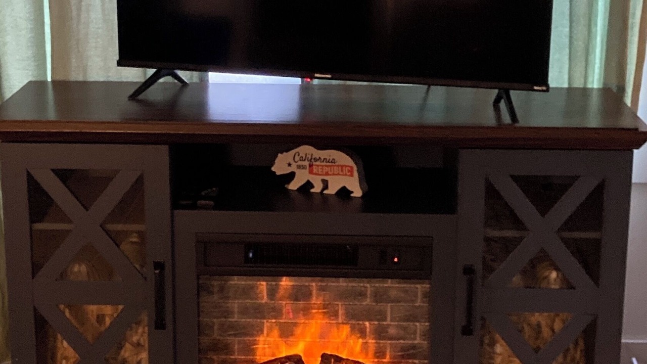 Photo of Livingroom in Little Falls