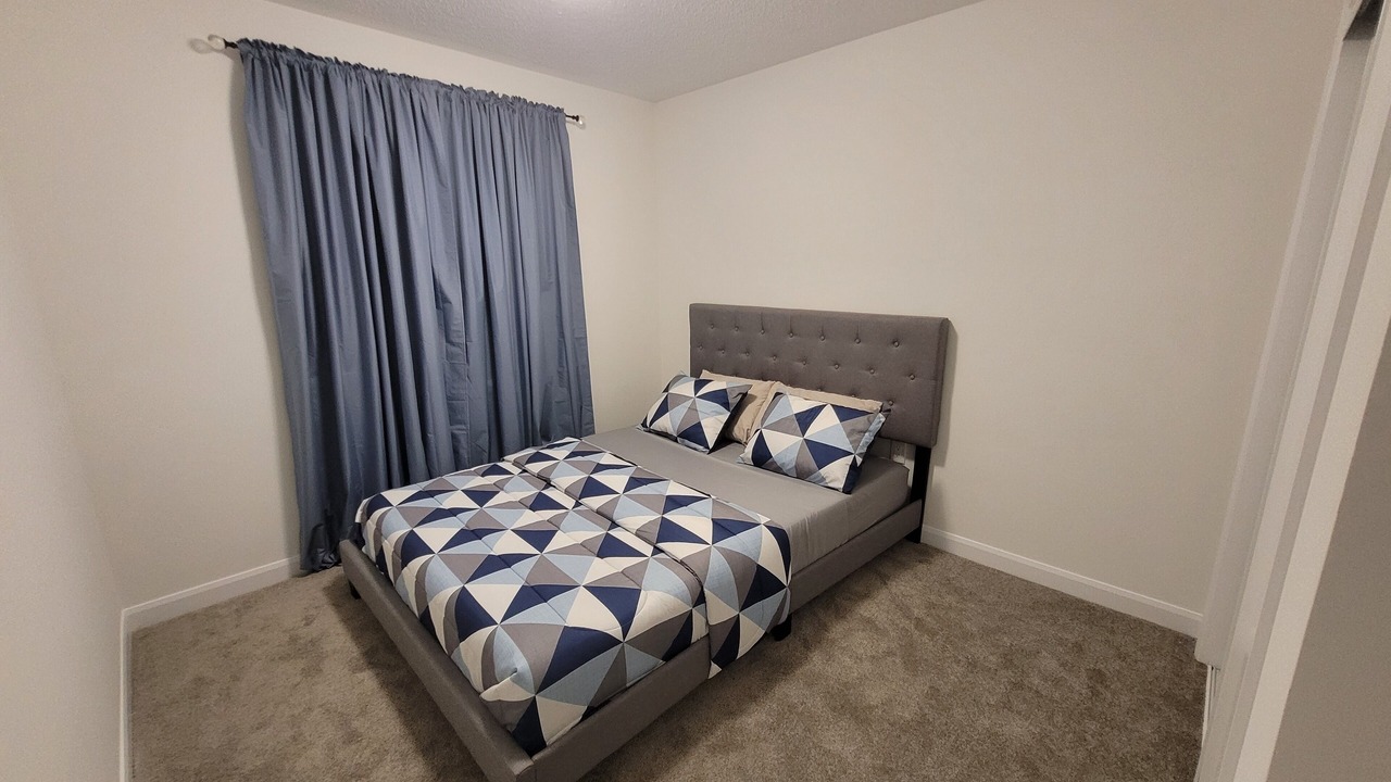 Photo of Bedroom in Ottawa Division