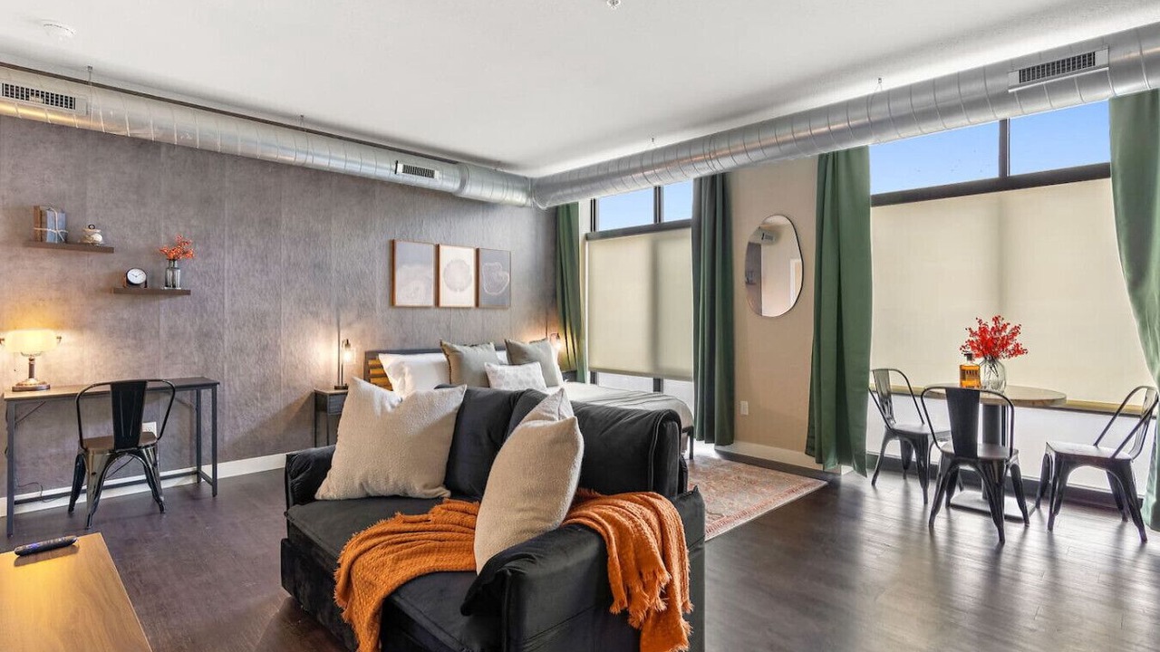 Photo of Livingroom in Downtown Minneapolis