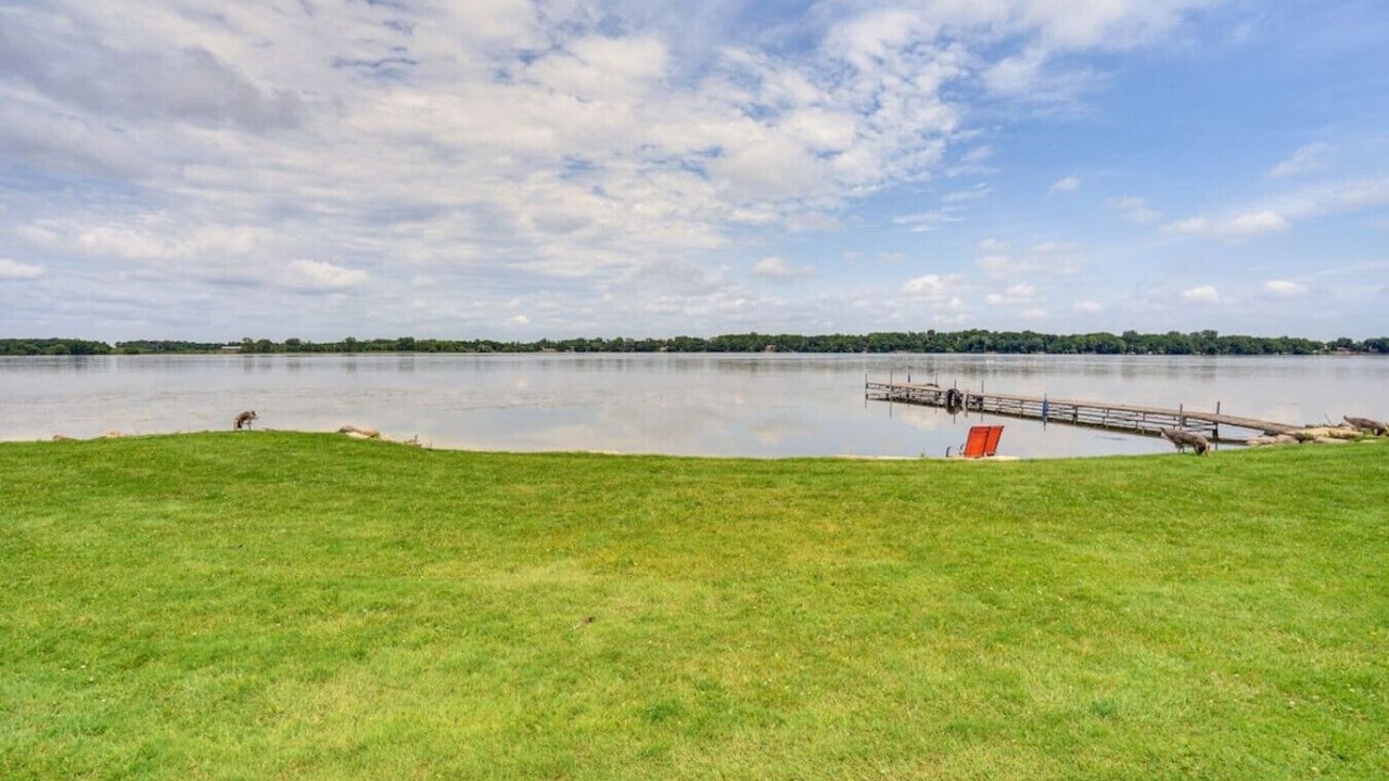Photo of Others in Howard Lake