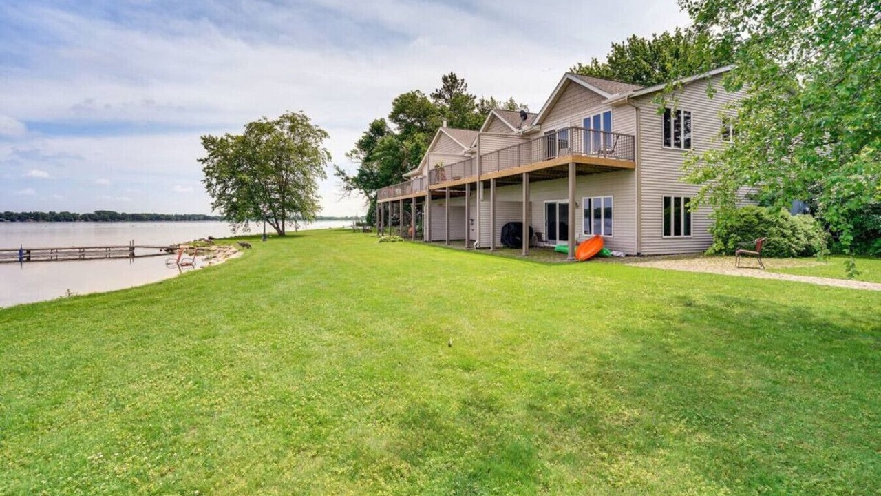 Photo of Outdoor in Howard Lake