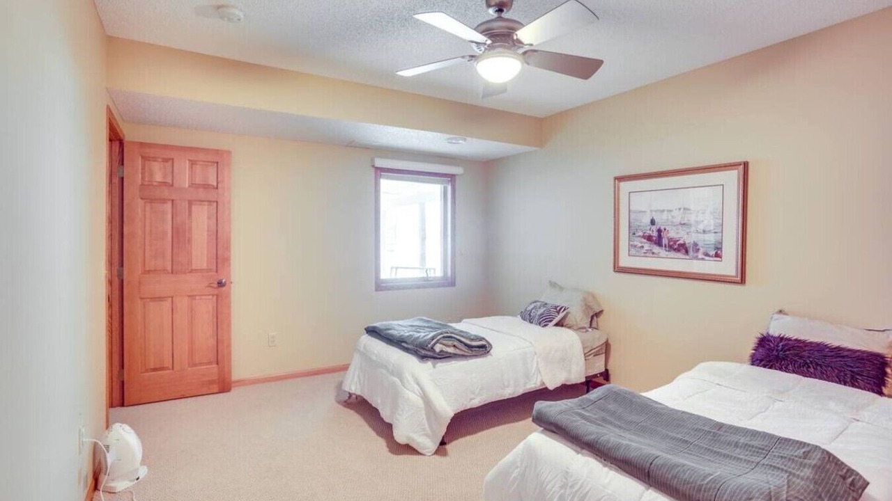 Photo of Bedroom in Howard Lake