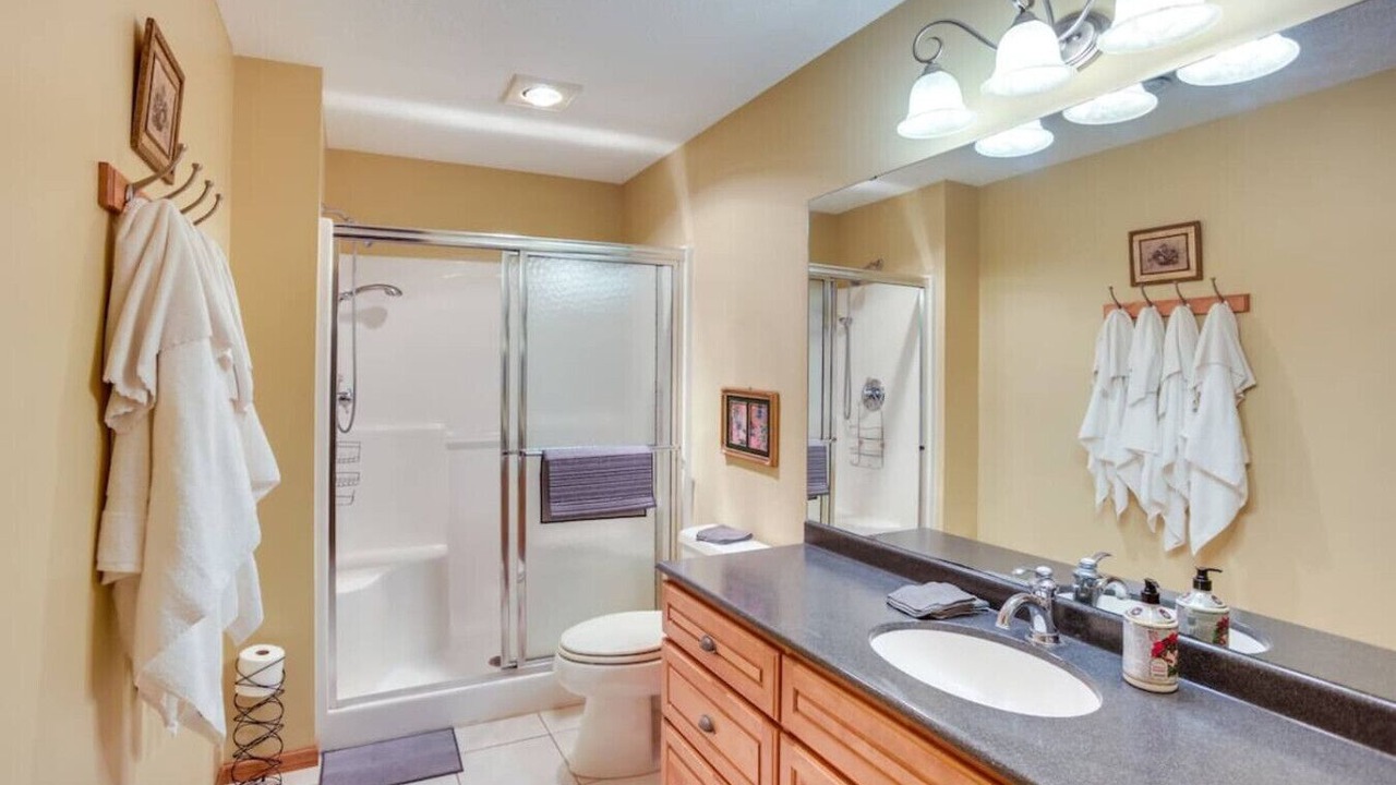 Photo of Bathroom in Howard Lake