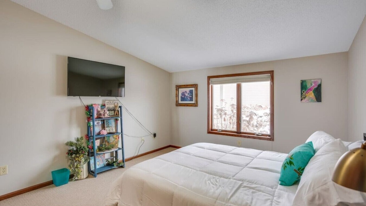 Photo of Bedroom in Howard Lake