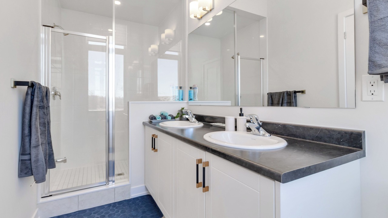 Photo of Bathroom in Oakville