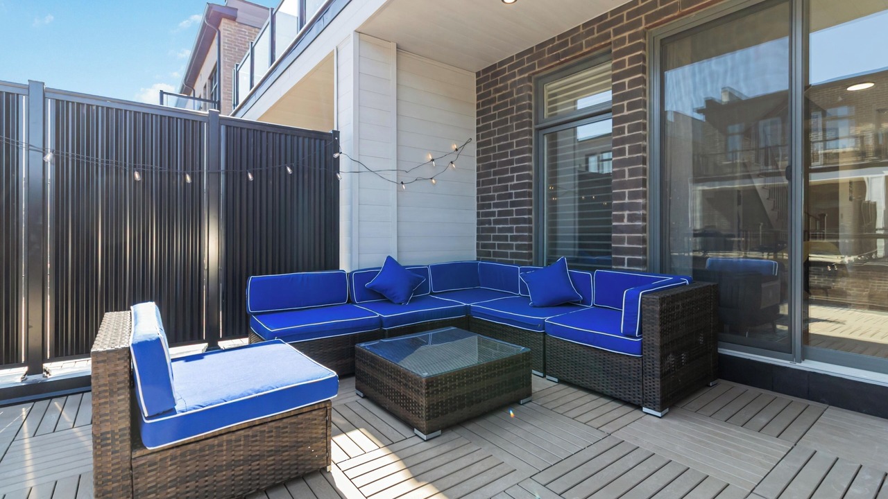Photo of Patio Balcony in Oakville