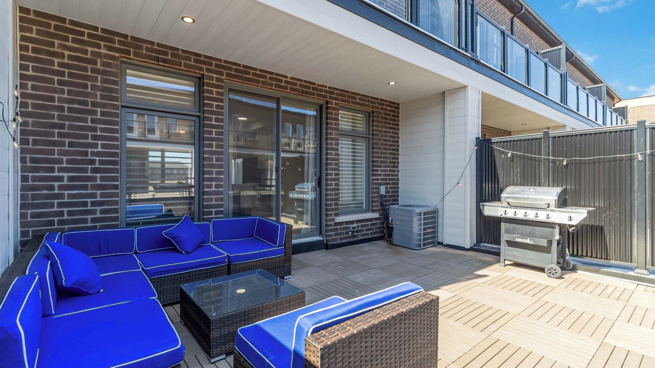 Photo of Patio Balcony in Oakville