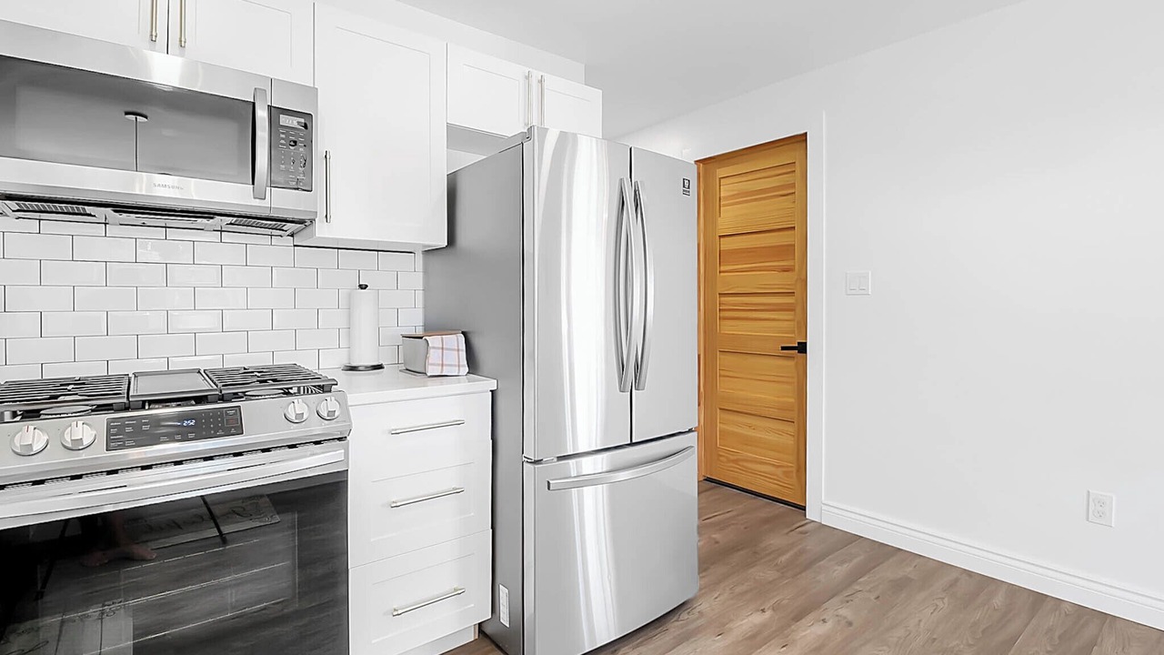 Photo of Kitchen in Lakeshore