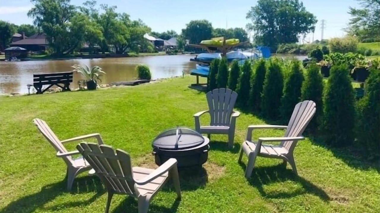 Photo of Outdoor in Lakeshore