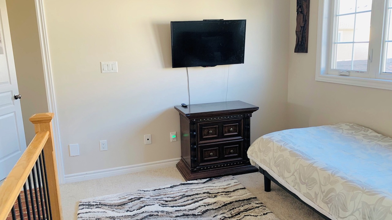 Photo of Bedroom in Amherstview