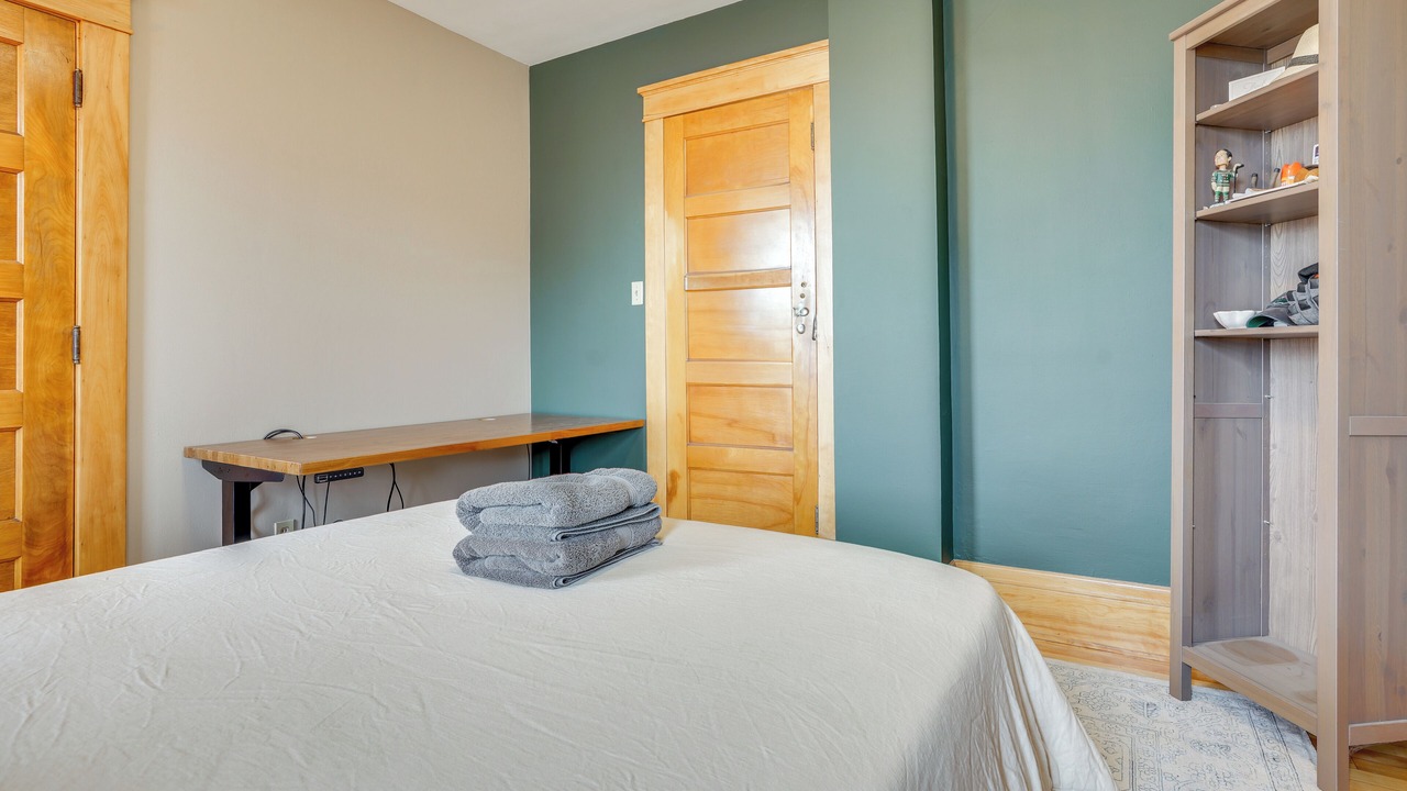 Photo of Bedroom in North End