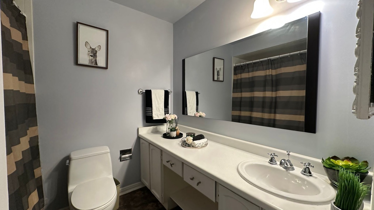 Photo of Bathroom in Oakville