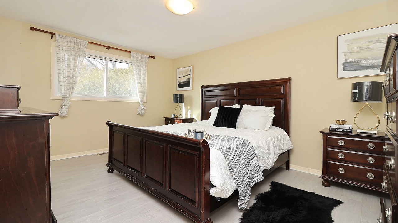Photo of Bedroom in Oakville