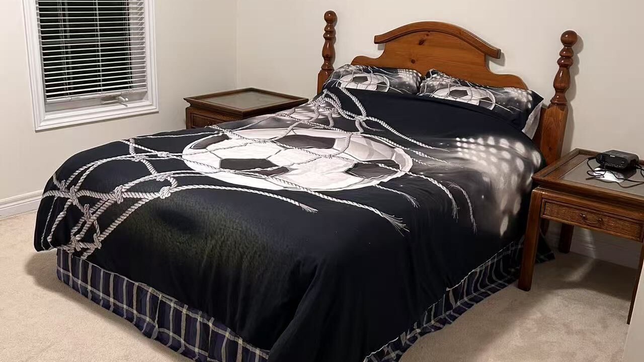 Photo of Bedroom in West Oak Trails