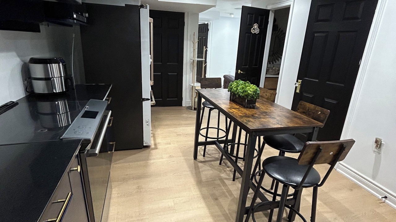 Photo of Kitchen in Caledon