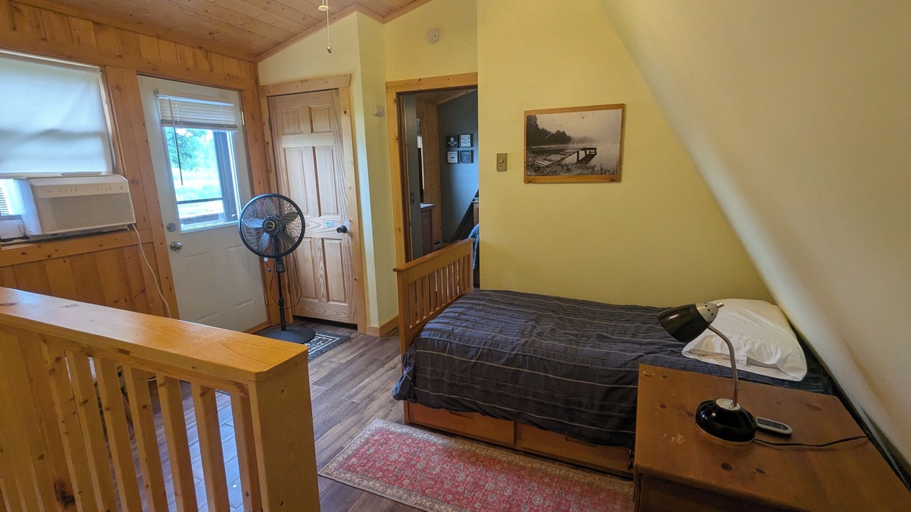 Photo of Bedroom in South Haven
