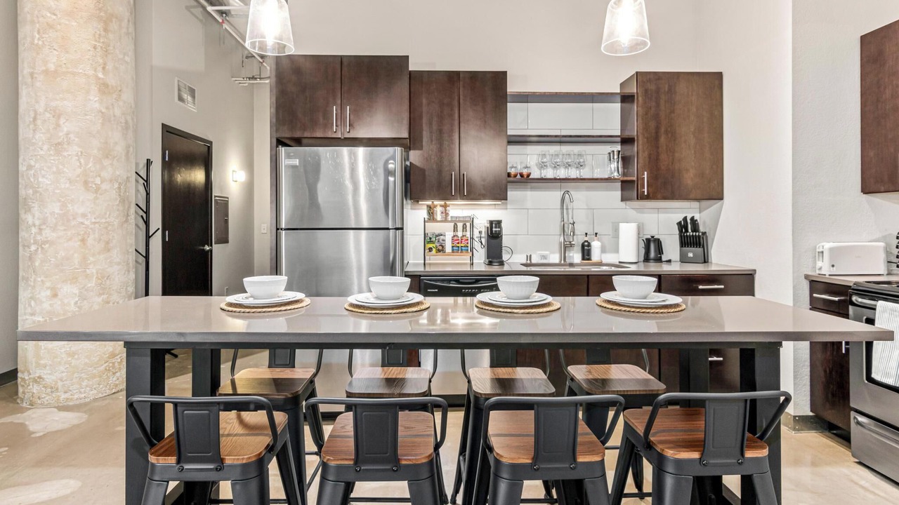 Photo of Kitchen in Warehouse District