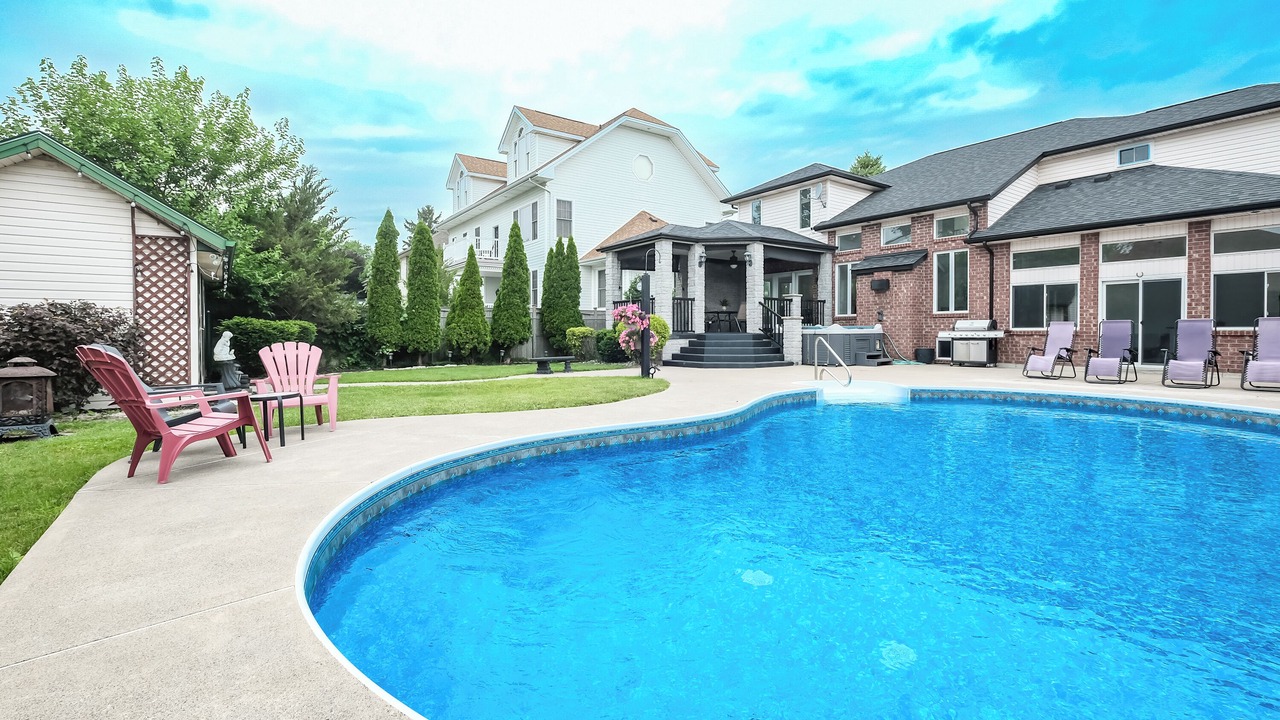 Photo of Outdoor in Windsor
