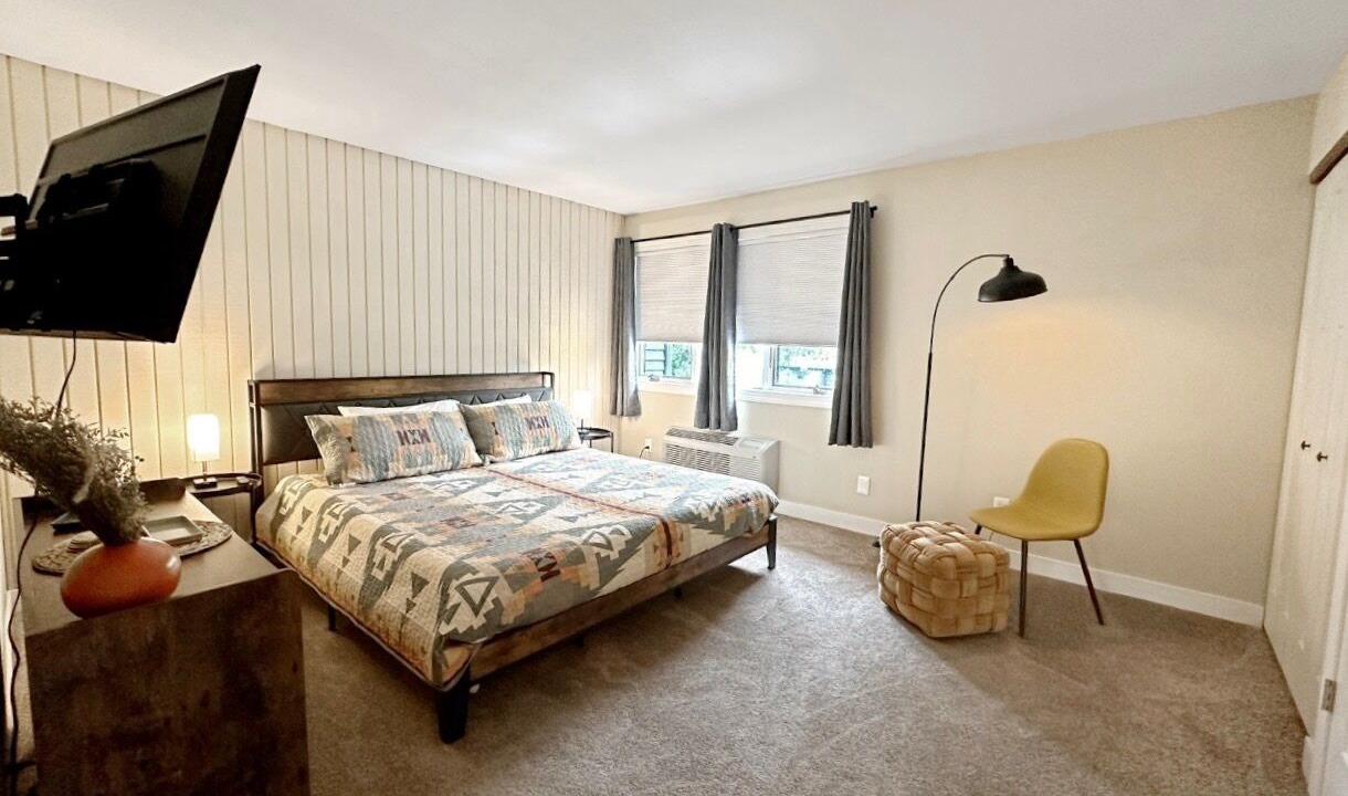 Photo of Bedroom in Hill City