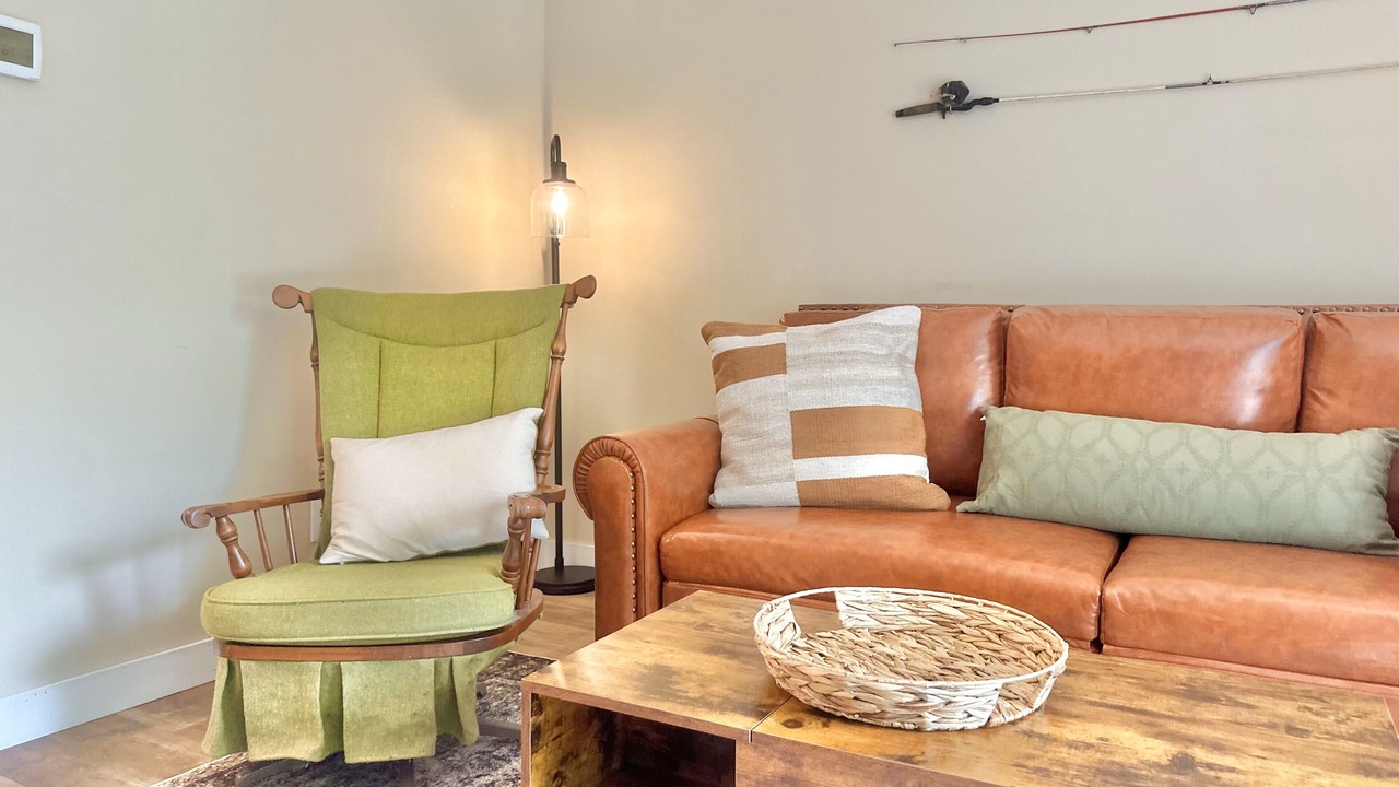 Photo of Livingroom in Hill City