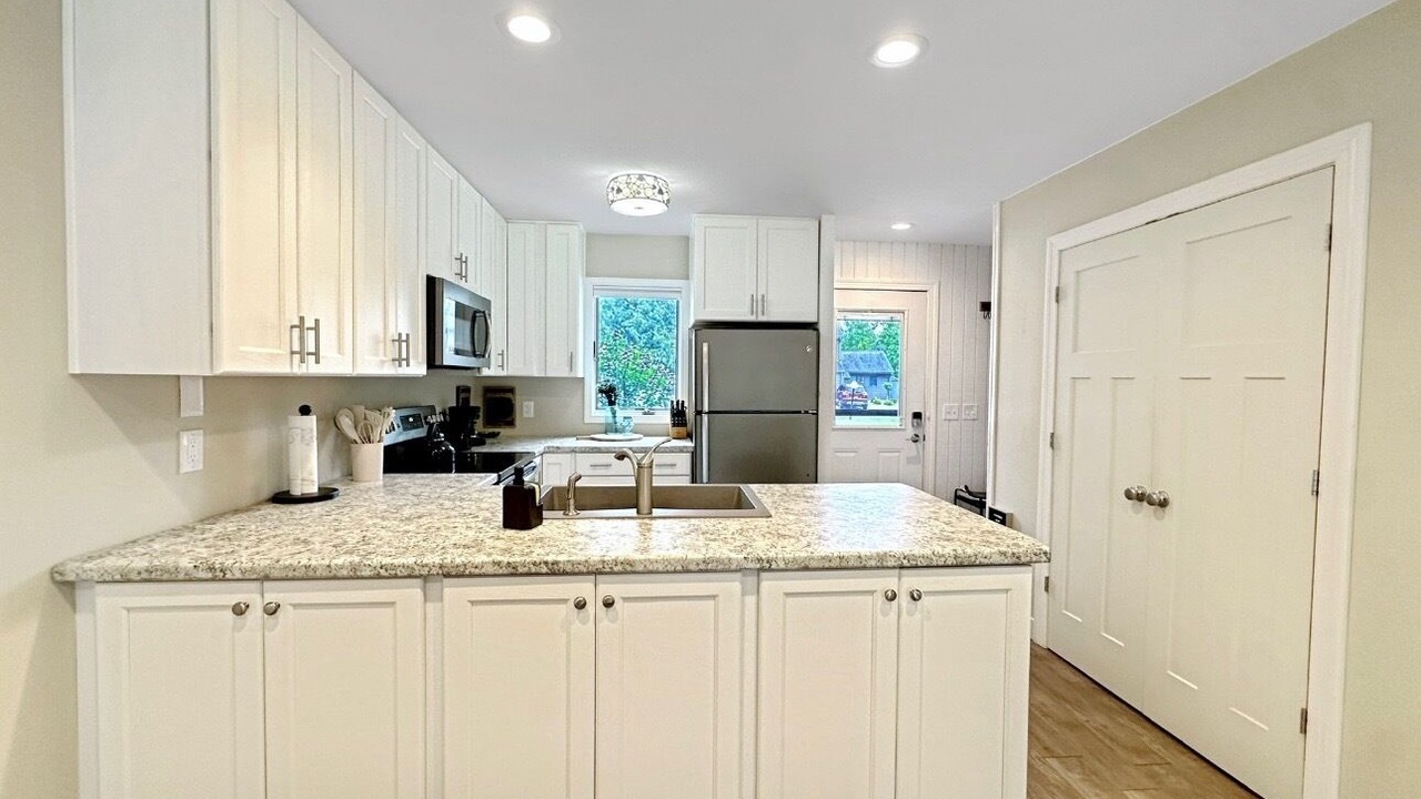 Photo of Kitchen in Hill City