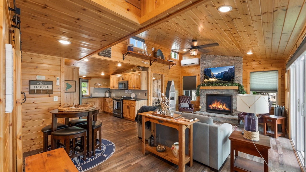 Photo of Livingroom in Stacy