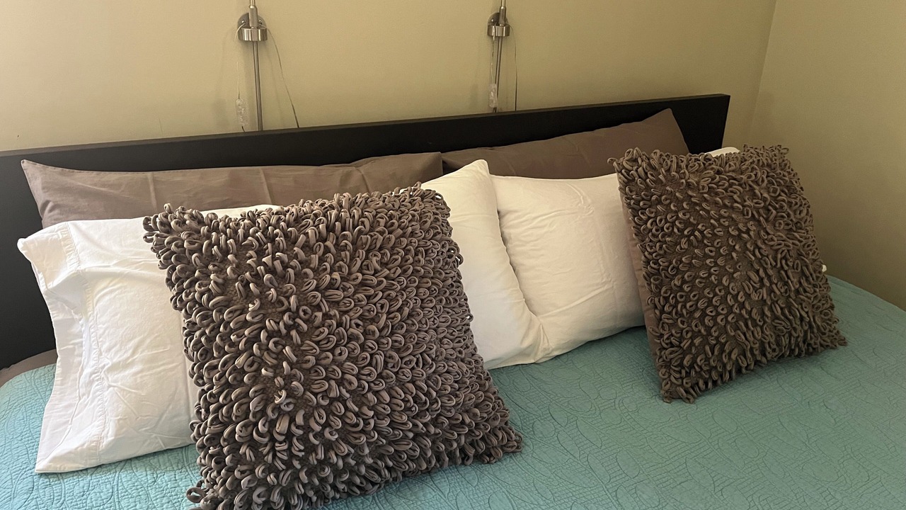 Photo of Bedroom in Normandale