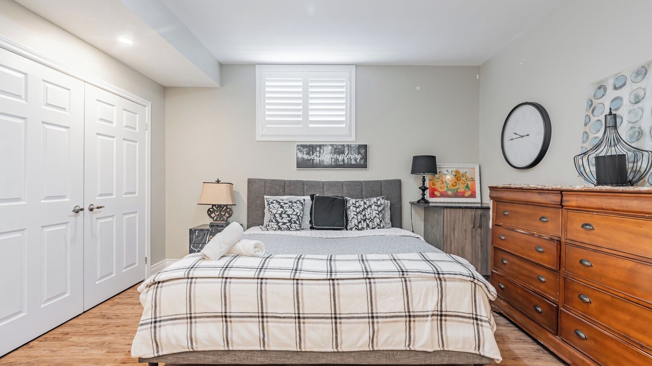 Photo of Bedroom in Cooksville