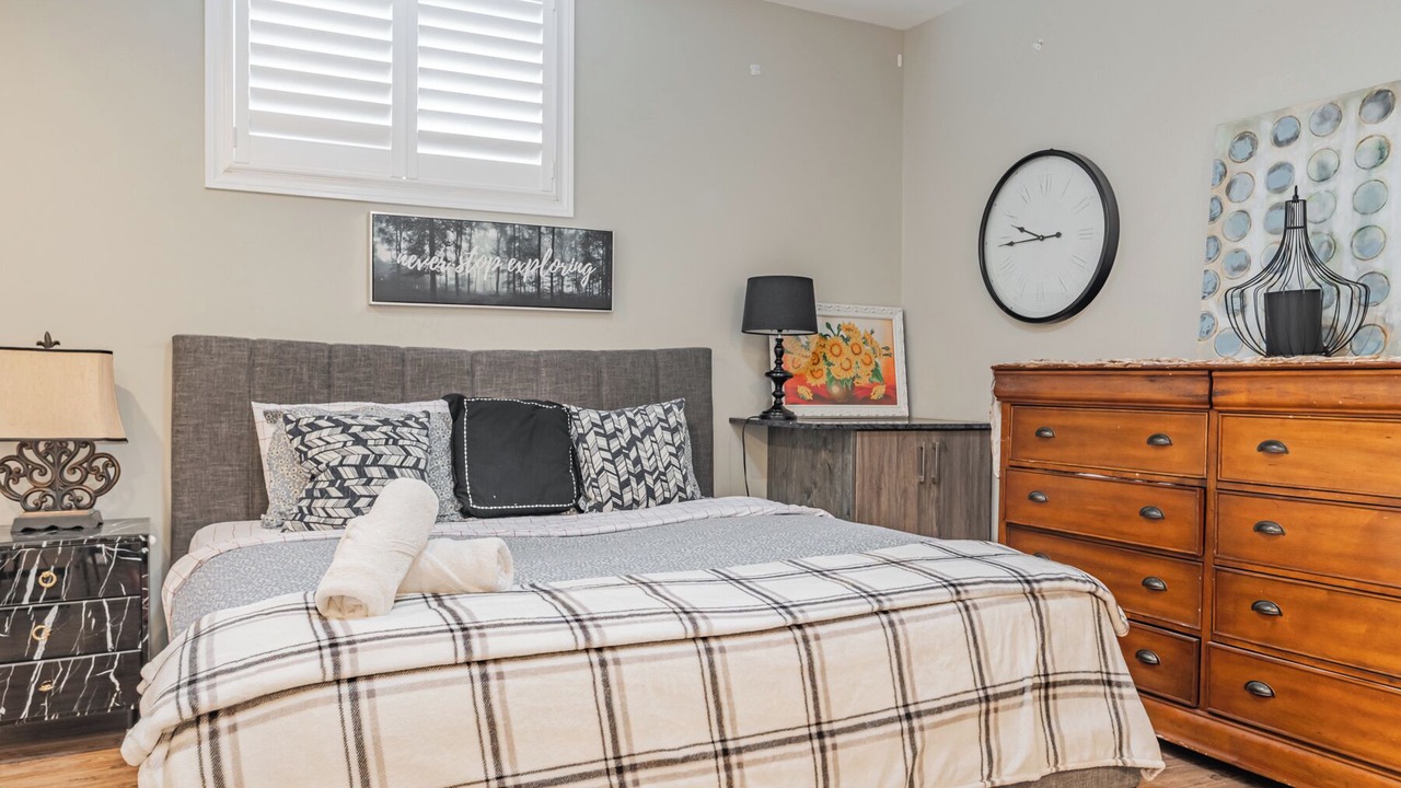 Photo of Bedroom in Cooksville