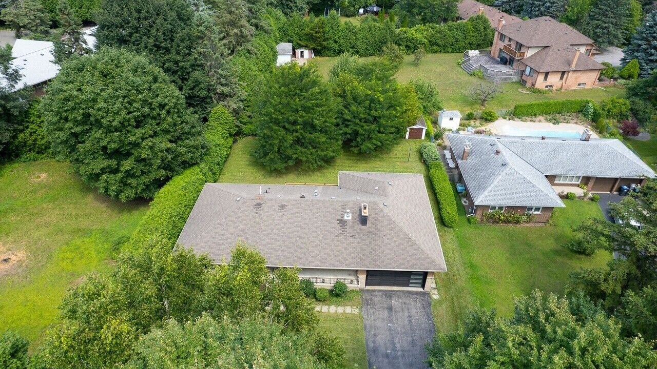 Photo of Outdoor in Cooksville