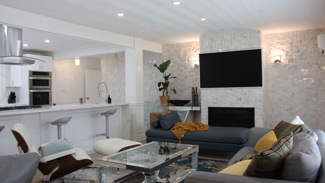 Photo of Livingroom in Cooksville