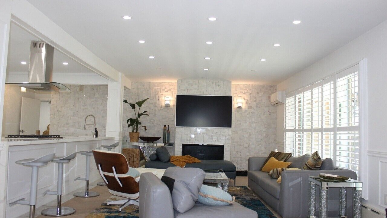 Photo of Livingroom in Cooksville