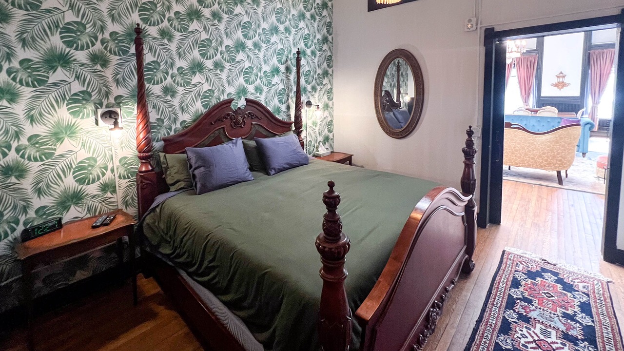 Photo of Bedroom in Downtown - Waterfront